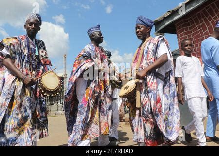  Der Osun-Heiligtum: Ein Mystisches Tor zur Yoruba Kultur